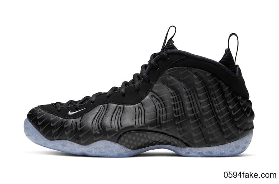 满钩Air Foamposite One全反光效果曝光！酷炫十足！