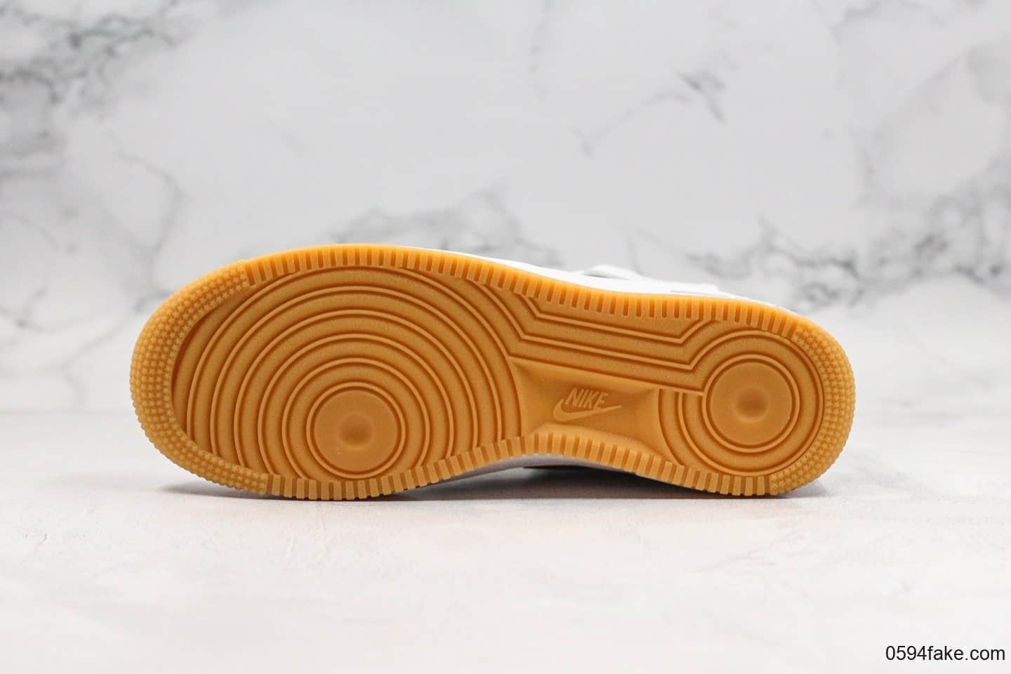 耐克Nike Air Force1 Mid纯原版本高帮空军一号海外发售款深蓝白生胶色内置solo气垫原鞋开模原材打造 货号:CI0058-100