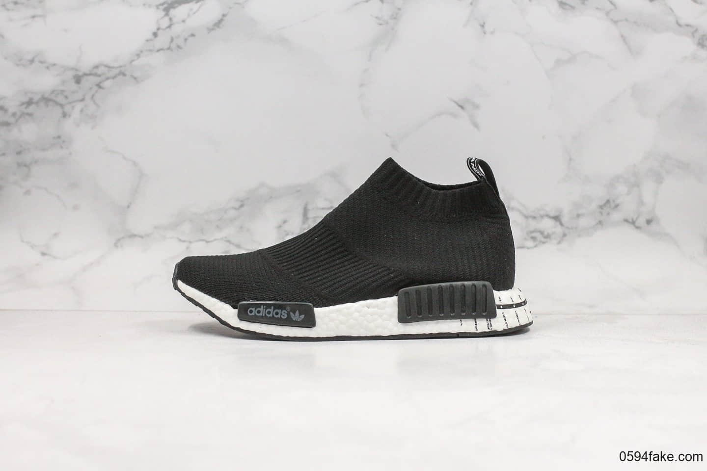 阿迪达斯Adidas Originals NMD CS1 PK纯原版本中帮黑白袜子鞋内置真Boost中底原盒原标 货号：BD7733