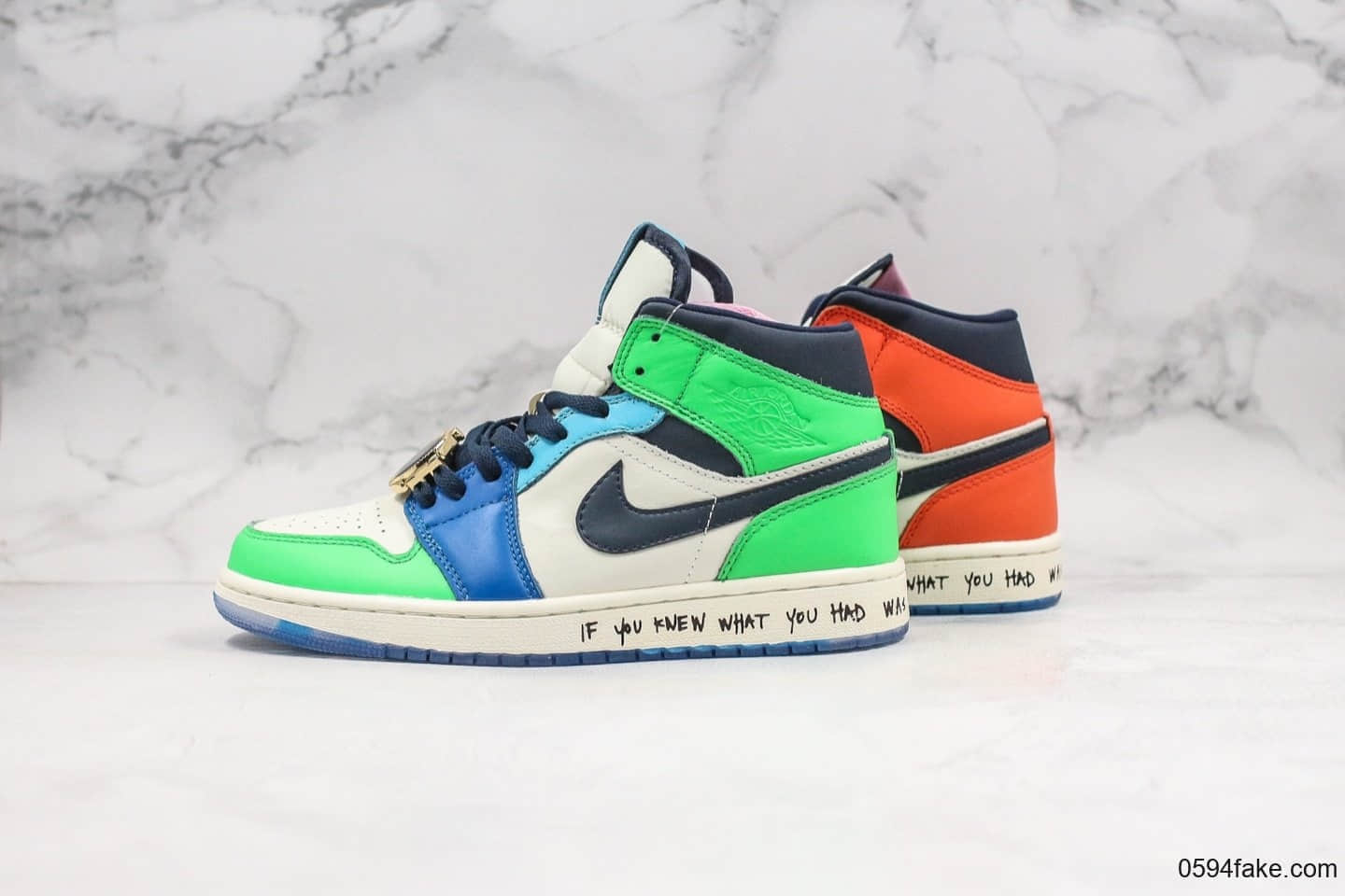 乔丹Air Jordan 1 Mid x Melody Ehsani公司级版本洛杉矶设计师联名款鸳鸯配色原盒配件原楦头纸板打造 货号：CQ7629-100