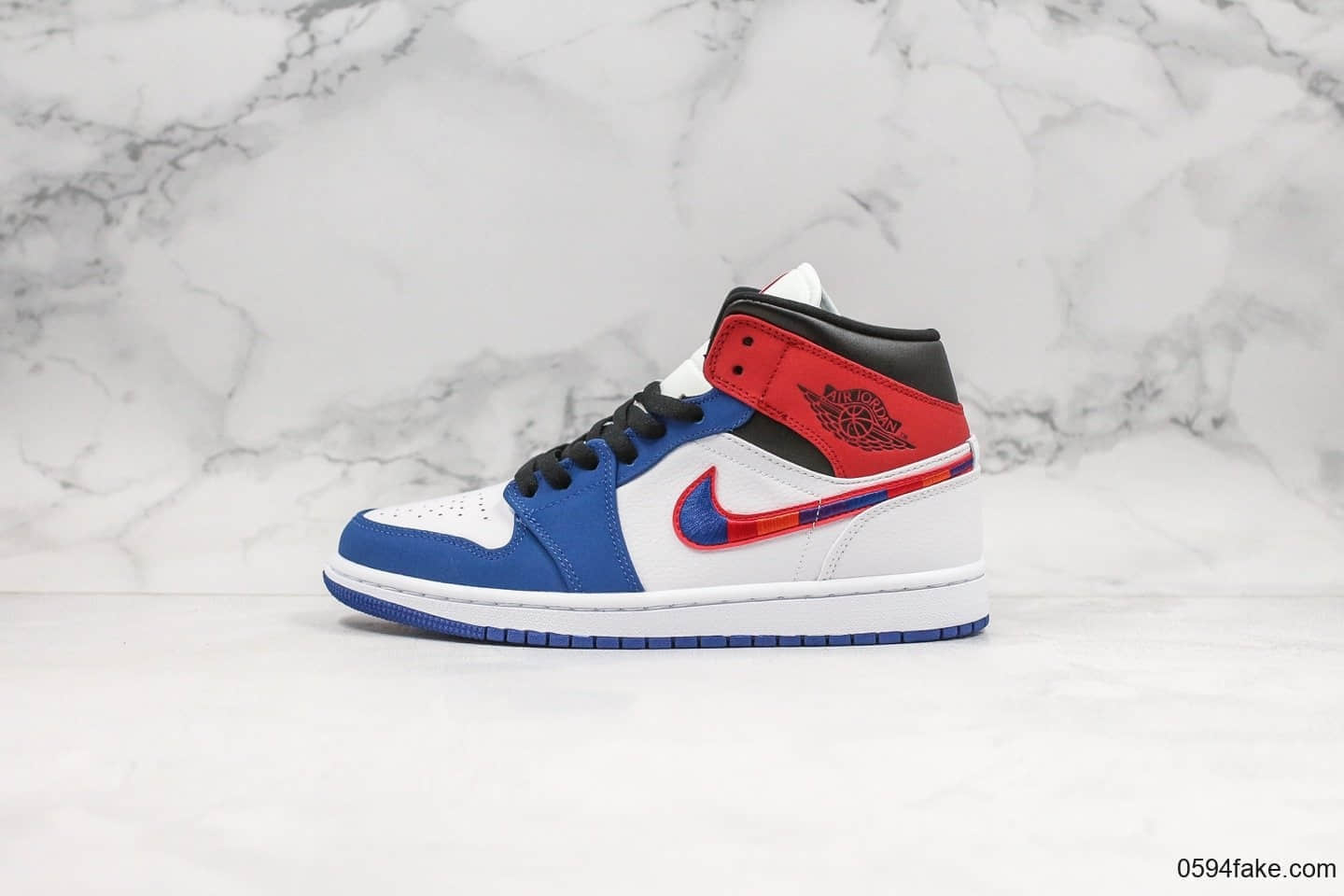 乔丹Air Jordan 1 Mid纯原版本中帮AJ1蓝幻勾彩色刺绣白蓝拼接原盒原标原档案数据开发 货号：852542-146