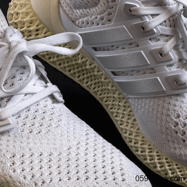 UB 1.0+Futurecraft 4D科技!adidas Ultra 4D上脚图曝光!
