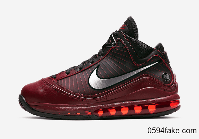 全家族尺码回归！Nike LeBron 7“ 圣诞节”配色明日发售！ 货号：CU5133-600