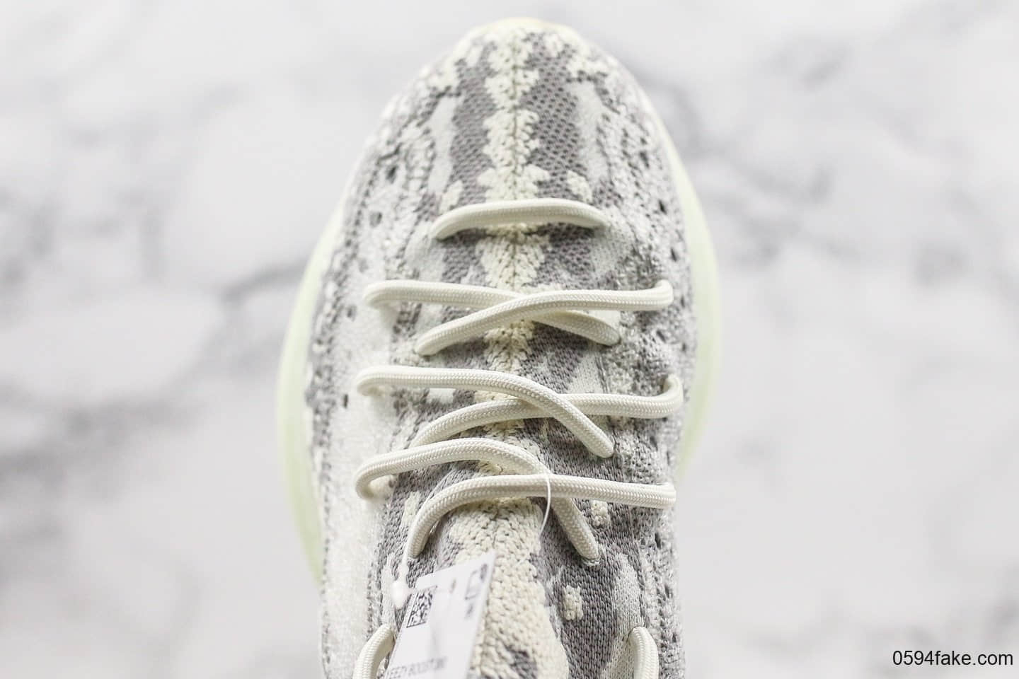 阿迪达斯Adidas Yeezy Boost 380 V3 Alien纯原版本侃爷联名限定椰子380V3限定雪花斑点全掌真Boost缓震中底原盒原标 货号：FV3260