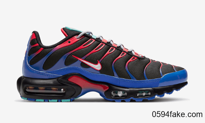 Nike复古跑鞋Air Max Plus新配色曝光！红蓝渐变吸睛度up！ 货号：CV7541-001