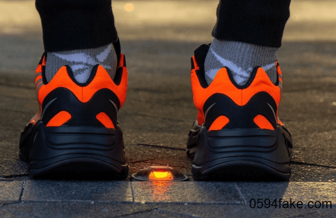 椰子700兄弟鞋型!adidas 700 MNVN“ Orange”将于2月28日发售! 货号:FV3258