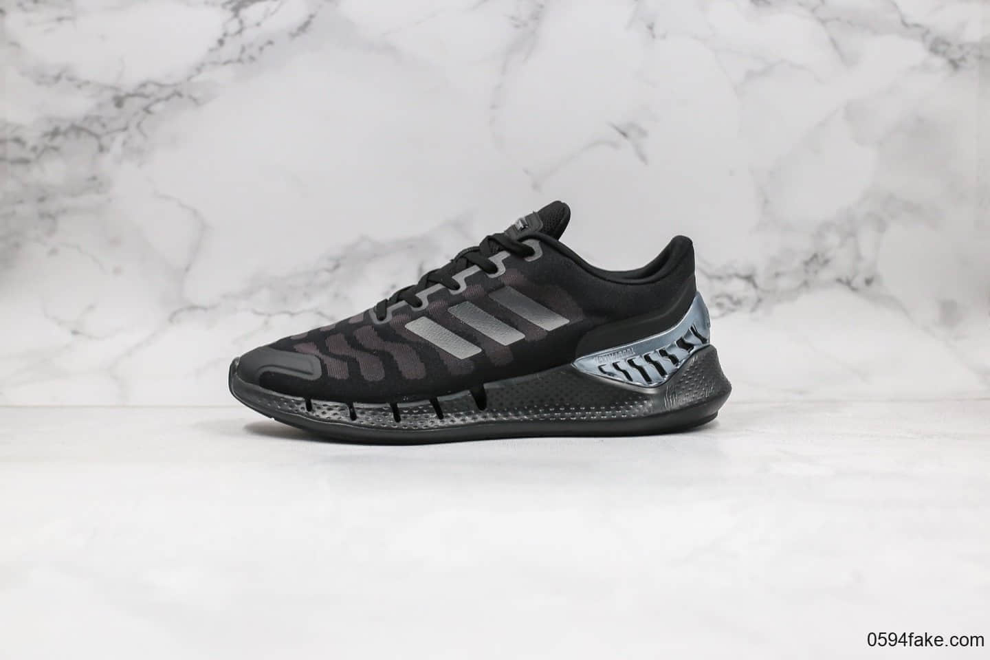 阿迪达斯adidas Climacool纯原版本清风跑鞋黑银色原厂爆米花大底原盒原标 货号：FW1224