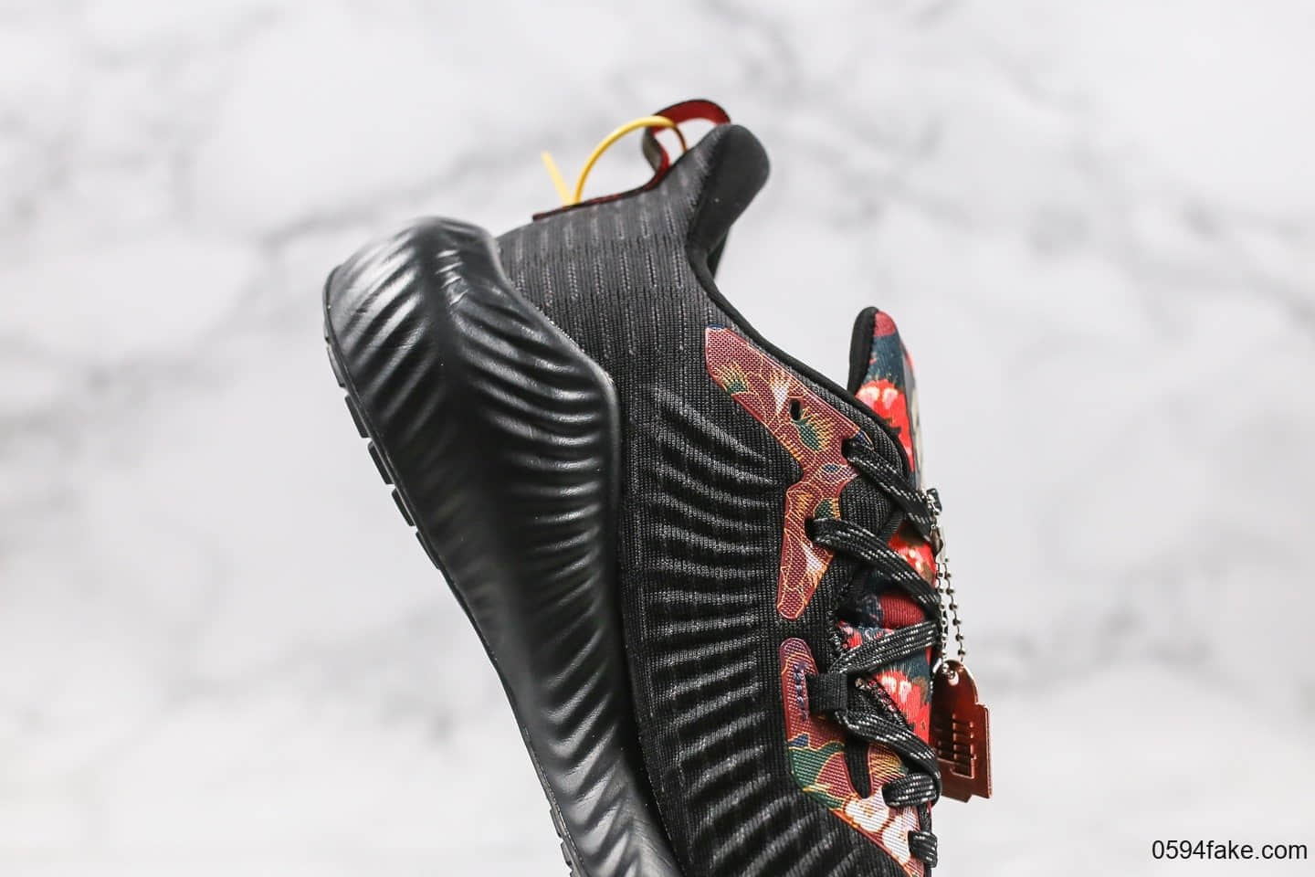 阿迪达斯Adidas AlphaBounce Beyond M纯原版本阿尔法系列黑红刺绣原档案数据开发正确马牌橡胶大底 货号：FW4530