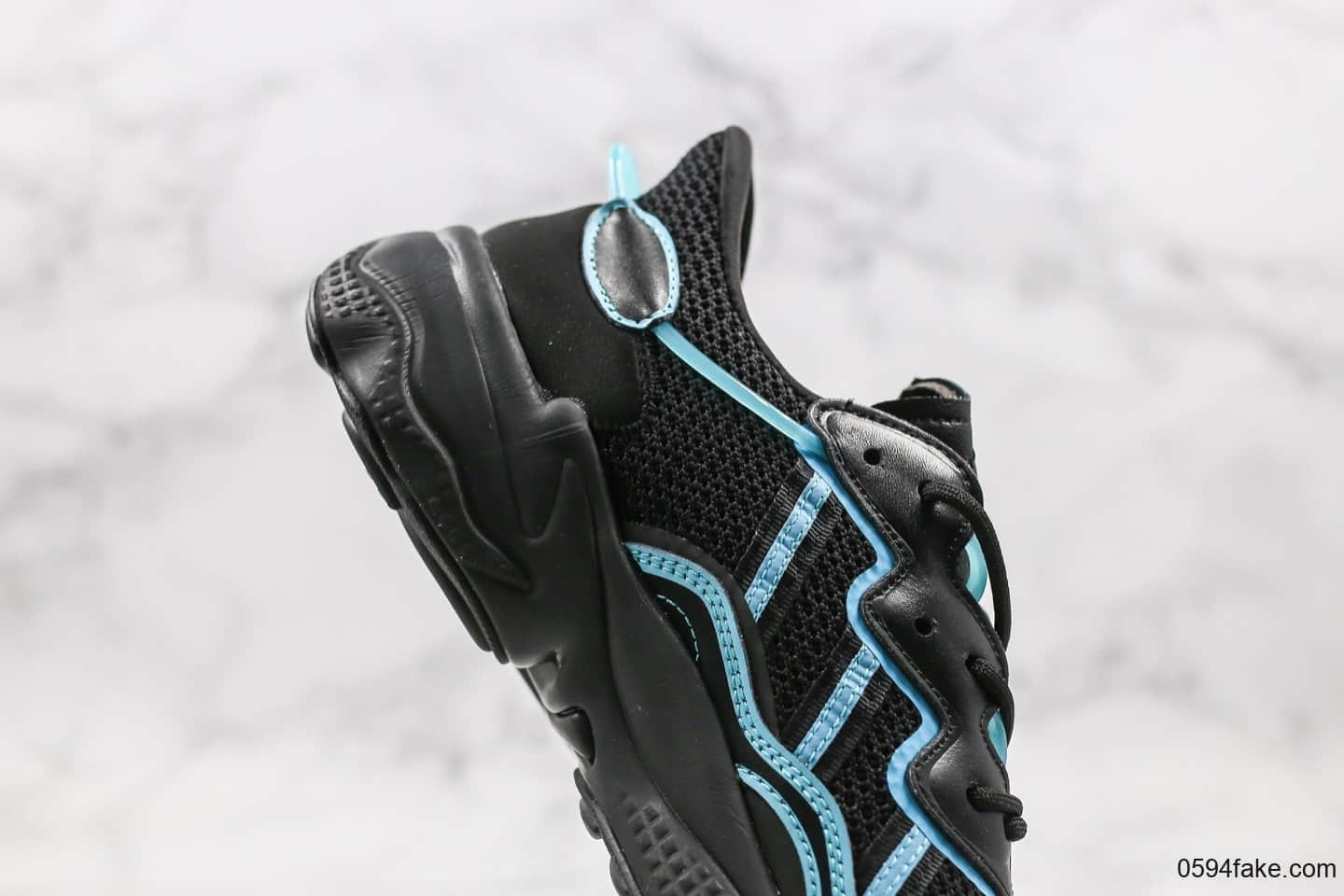 阿迪达斯Adidas Originals Ozweego纯原版本水管老爹鞋黑蓝色原楦头纸板打造3M反光条 货号:FV3593