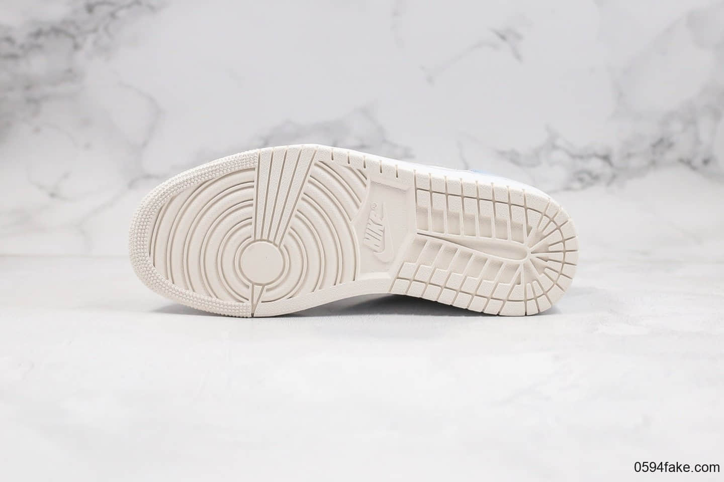 耐克Nike Air jordan 1 low paris纯原版本低帮AJ1小巴黎灰蓝色内置气垫正确卡色原盒原标 货号：CV3043-100