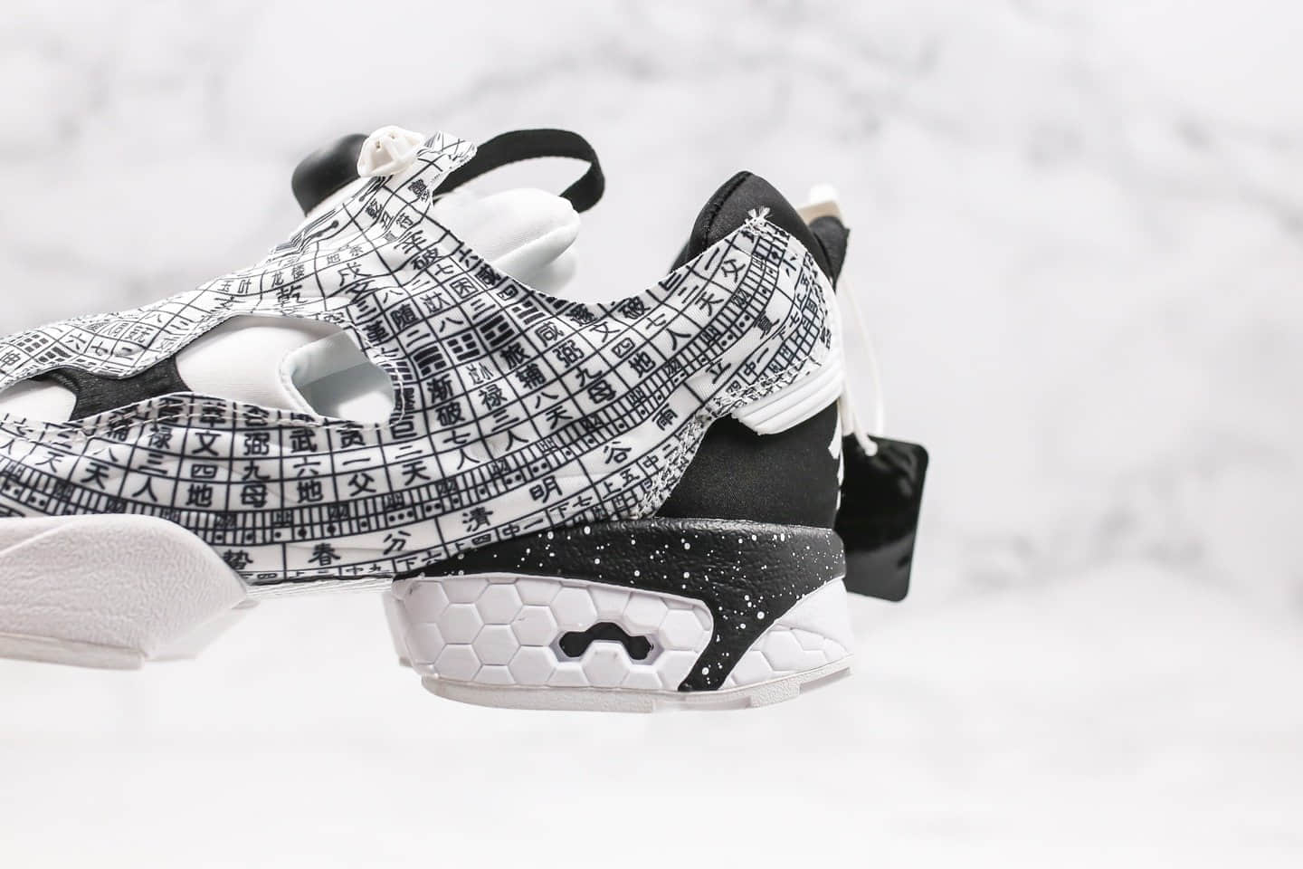 锐步Reebok x DEAL Instapump Fury纯原版本联名款阴阳风水罗盘鸳鸯配色原盒原标原数据开发 货号：DV2811