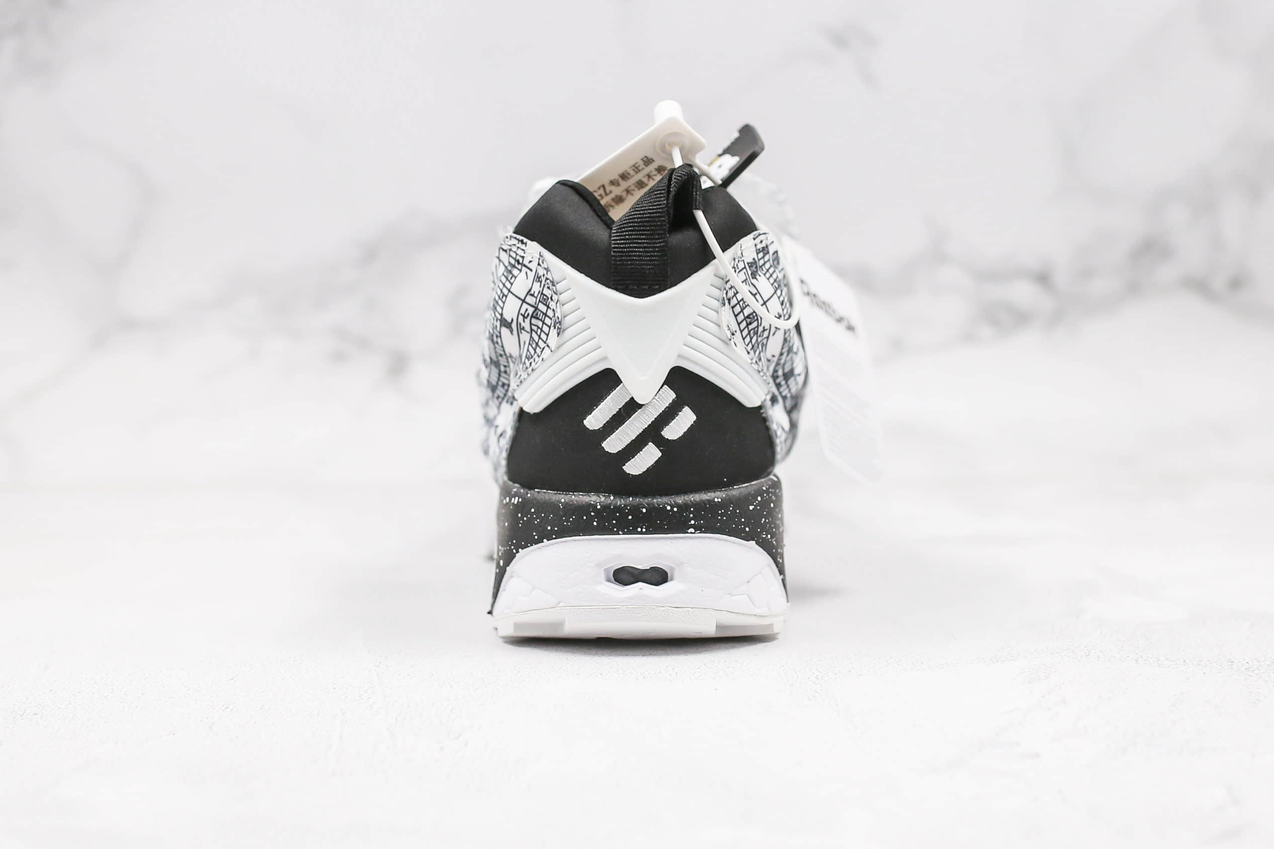 锐步Reebok x DEAL Instapump Fury纯原版本联名款阴阳风水罗盘鸳鸯配色原盒原标原数据开发 货号：DV2811