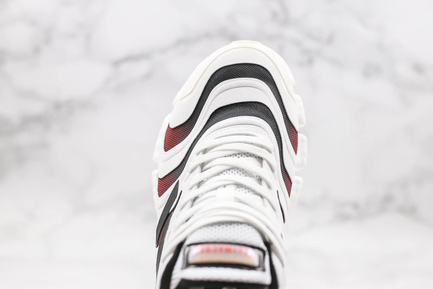 阿迪达斯adidas Climacool纯原版本清风跑鞋毛毛虫爆米花黑白色原盒原标 货号：FX7845