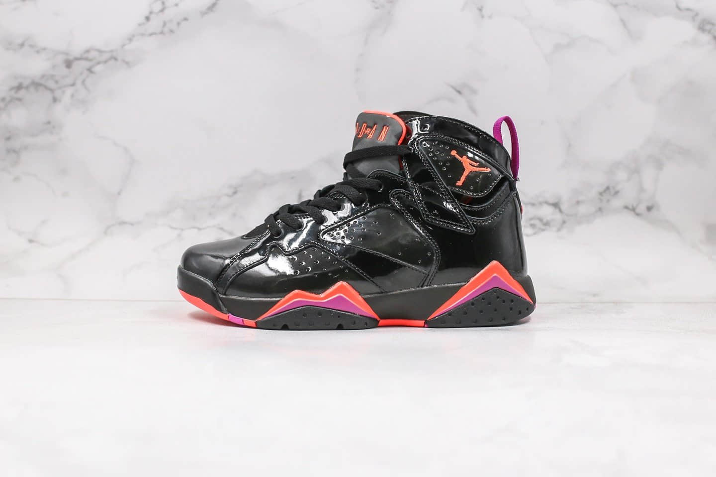 乔丹Air Jordan 7纯原版本高帮AJ7漆皮黑红配色原盒原标原档案数据开发区别市面通货版本 货号：313358-006