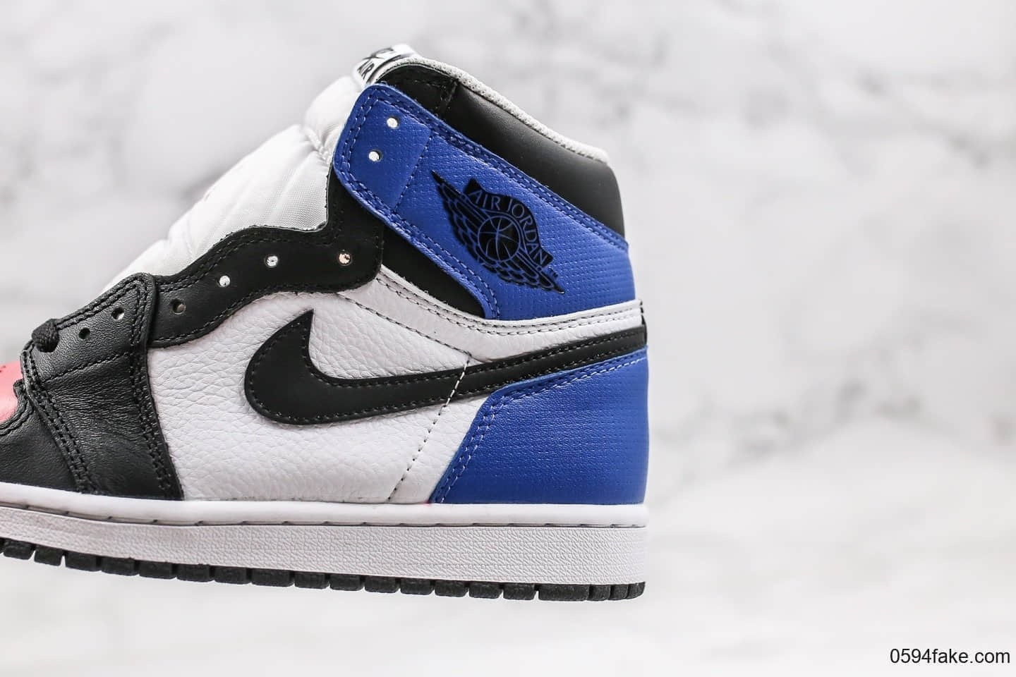 乔丹Air Jordan 1 Retro High OG纯原版本高帮AJ1狼图腾3D印花图黑红脚趾配色原厂大底高清洁度鞋面 货号:DC7071-610