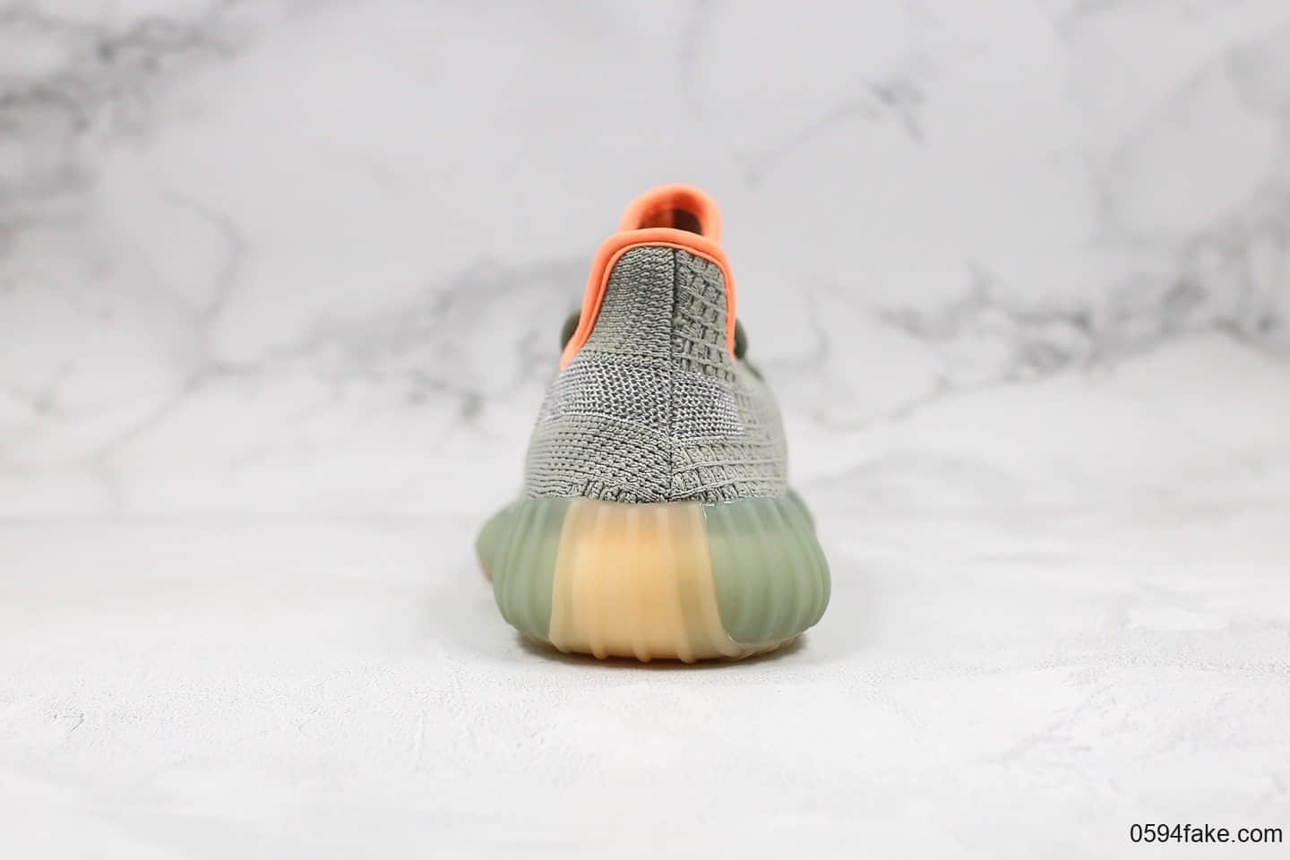 阿迪达斯adidas Yeezy Boost 350 V2“ Desert Sage”公司级版本侃爷椰子350V2侧透满天星鼠尾草绿原鞋开模 货号：FX9035