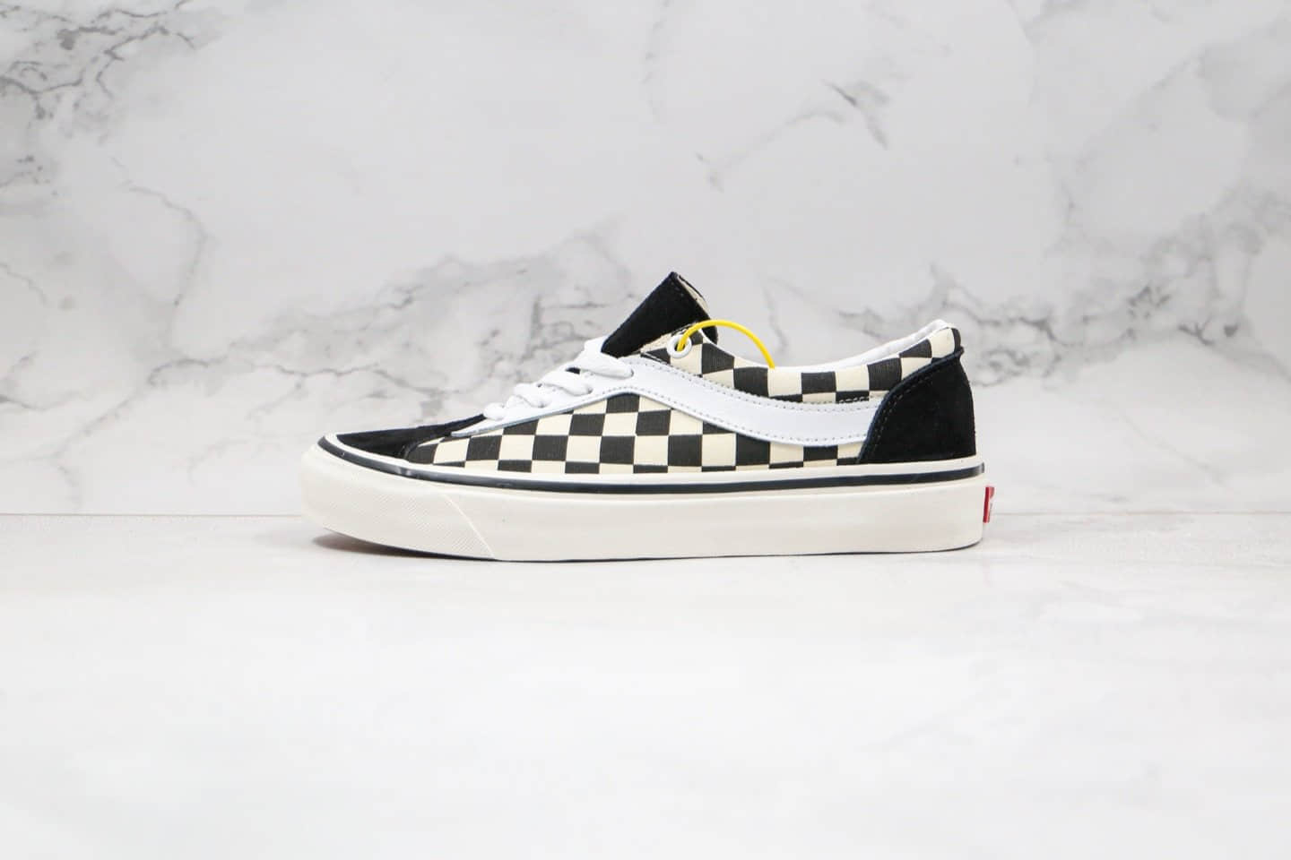 万斯Vans Checkerboard Bold N公司级版本低帮棋盘格黑白色经典硫化板鞋吴亦凡同款原盒原标 货号:VN0A3WLPR6R