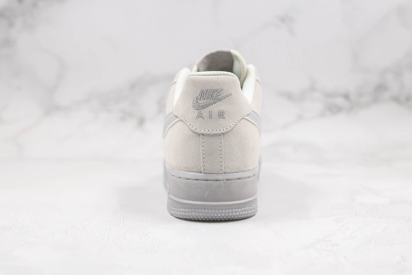 耐克Nike Air Force1 Low '07纯原版本低帮空军一号果冻底浅灰色3M反光满天星内置全掌气垫 货号：315122-002