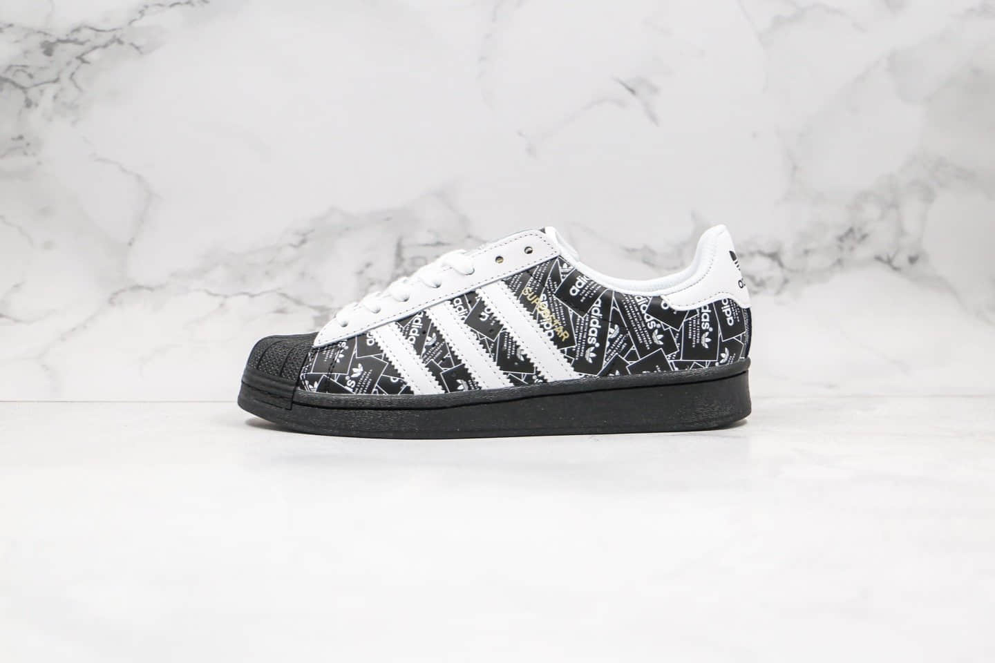 阿迪达斯adidas originals Superstar公司级版本陈奕迅代言款贝壳头50周年满印logo黑白配色原数据开发 货号：FV2820