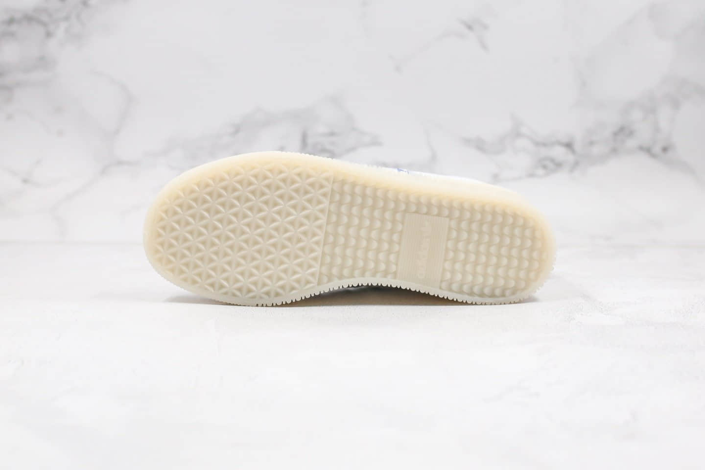 阿迪达斯Adidas Samba Rose W纯原版本三叶草杨幂同款厚底板鞋白金配色原档案数据开发原盒原标 货号：FW5345