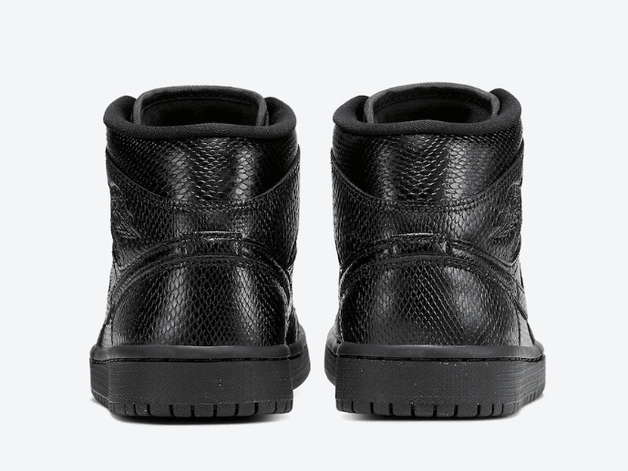 狂野蛇纹鞋身！AJ1 Mid“黑蛇”现已发售！ 货号：BQ6472-010