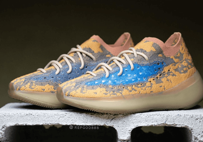 Yeezy Boost 380 “Blue Oat”释出最新实物图！还有满天星版本！