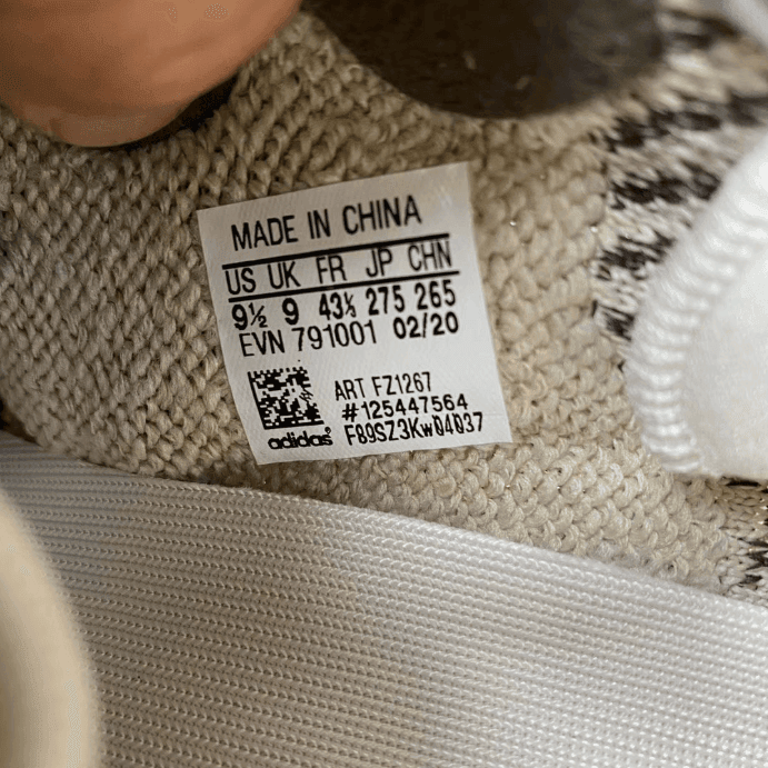 Yeezy 350 V2 “Zyon”最新实物图曝光！耐脏耐看！ 货号：FZ1267