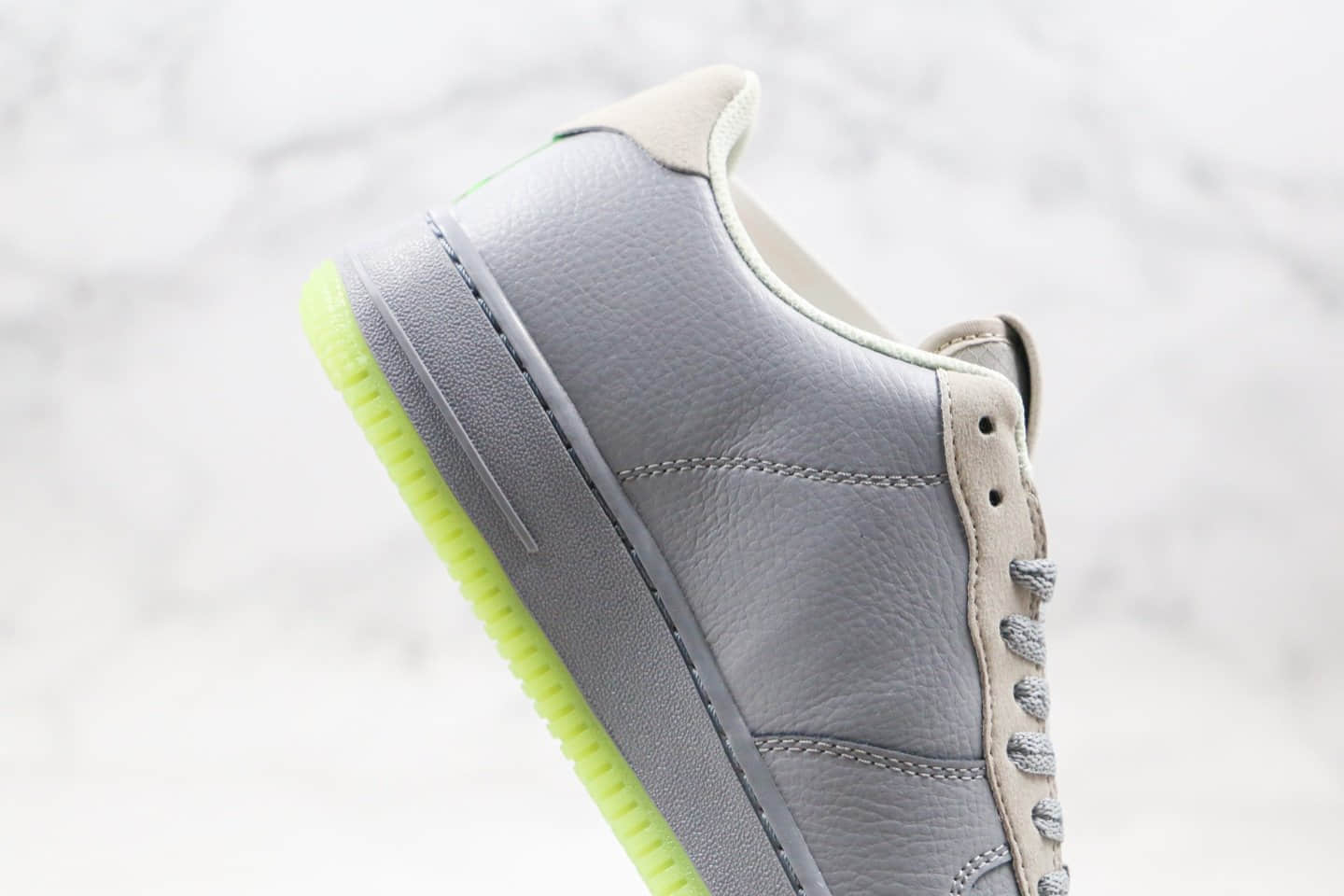 耐克Nike Air Force 1 LV8 Grey Green纯原版本低帮空军一号灰绿色格子内置气垫原楦头纸板打造 货号：CD0888-002