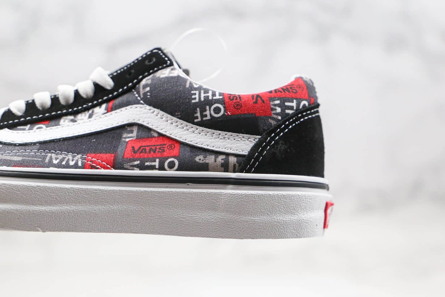 万斯VANS OLD SKOOL公司级版本低帮硫化板鞋印花涂鸦王子来犯原盒原标原厂硫化大底 货号：VN0A4U3BWZ4