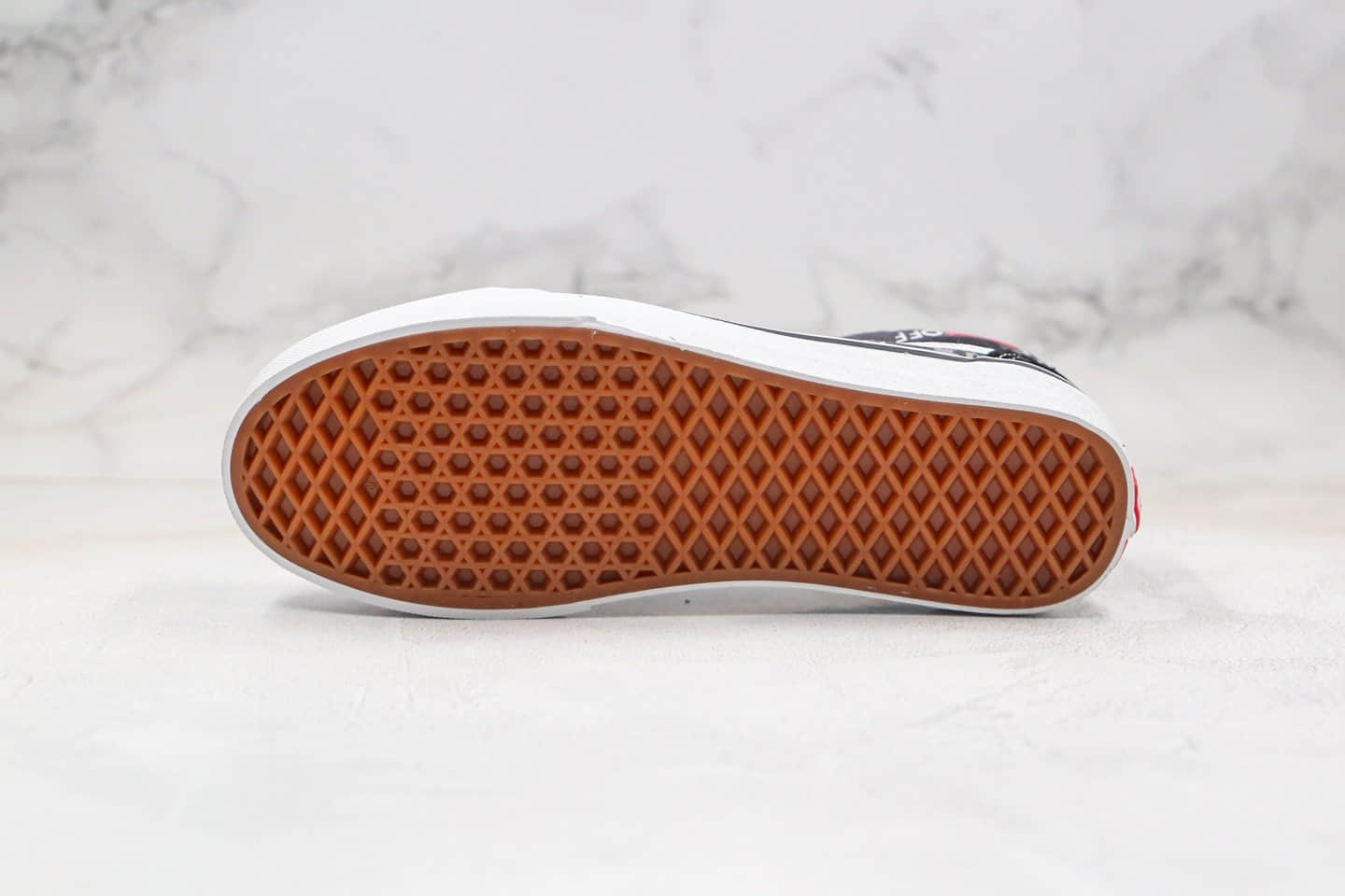 万斯VANS OLD SKOOL公司级版本低帮硫化板鞋印花涂鸦王子来犯原盒原标原厂硫化大底 货号：VN0A4U3BWZ4