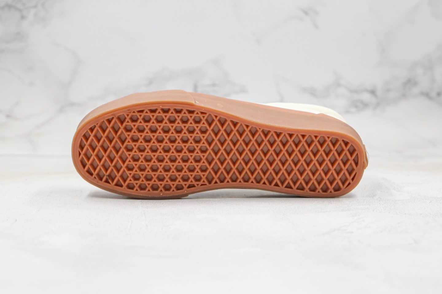 万斯Vans Style 36公司级版本小头板鞋生胶奶油色工艺硫化一比一