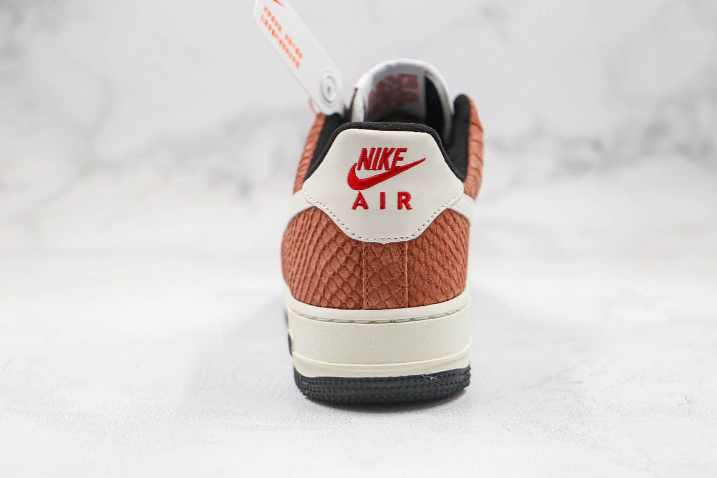 耐克Nike Air Force 1 Premium Red Bark纯原版本低帮空军一号狂野蛇纹棕色巧克力咖啡色原盒原标头层皮革鞋面 货号：CV5567-200