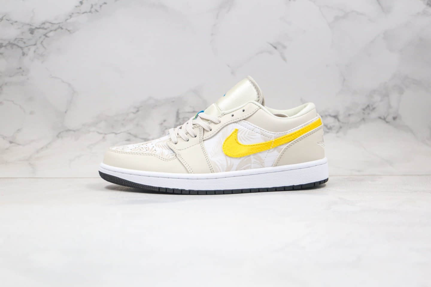 乔丹Air Jordan 1 Low Light Orewood Brown纯原版本低帮AJ1淡黄色浅矿石木棕阿马里洛白配色内置气垫原盒原标 货号:CK3022-107