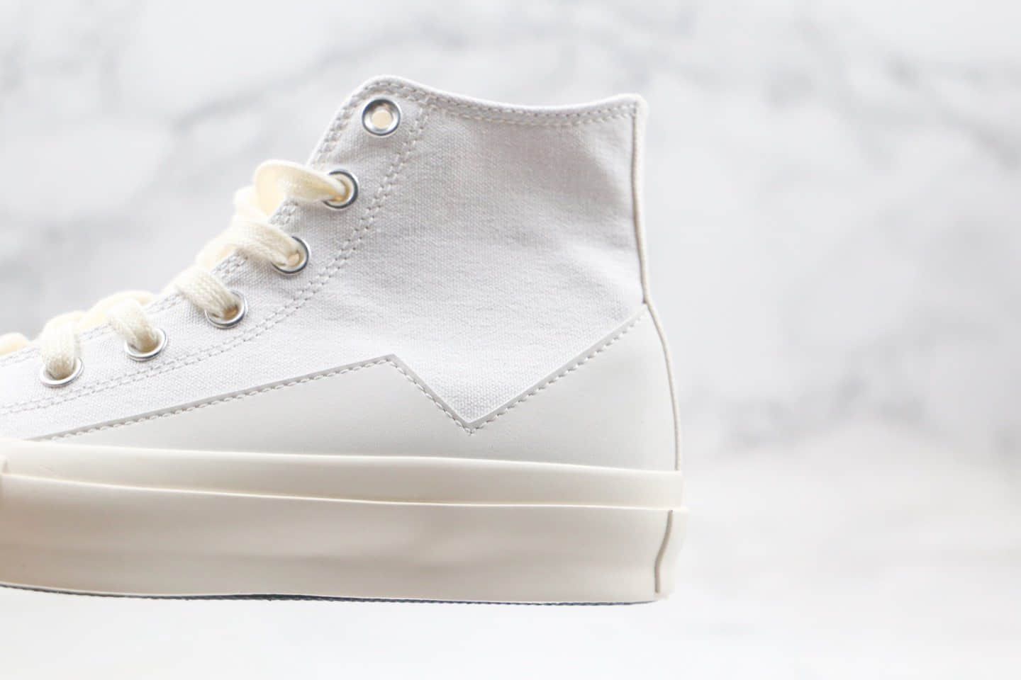 匡威Converse x Matnut公司级版本联名款高帮小花边白色帆布鞋原厂硫化大底原代工厂出品