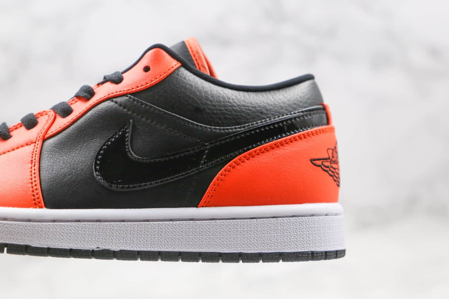 乔丹Air Jordan 1 Low纯原版本低帮AJ1黑扣碎黑橙色内置气垫正确后跟定型原厂头层皮革鞋面 货号：CK3022-008