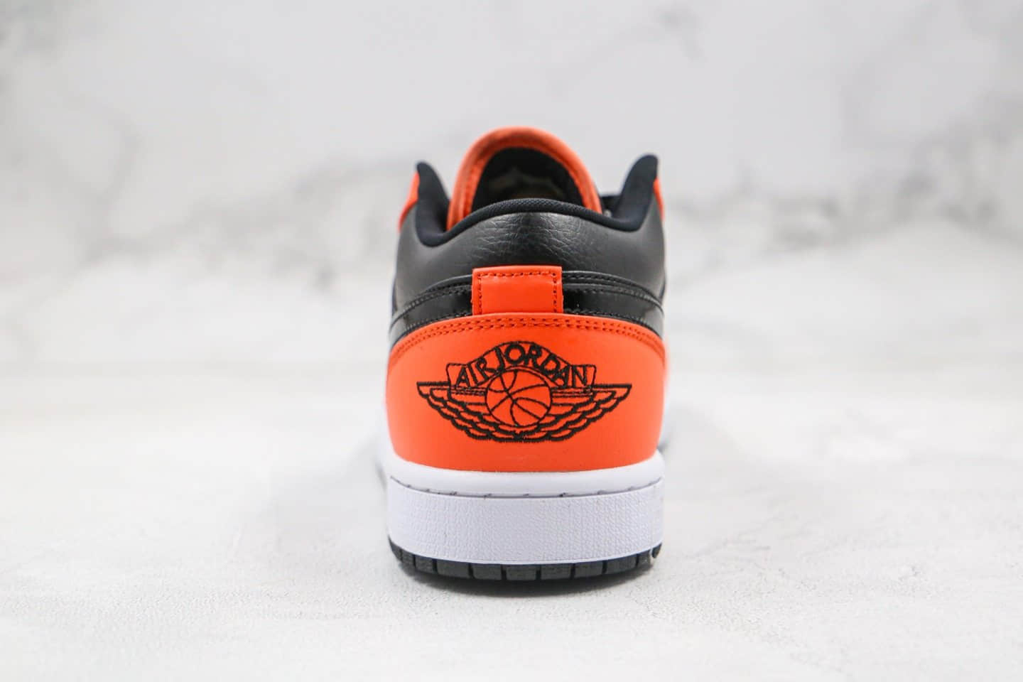 乔丹Air Jordan 1 Low纯原版本低帮AJ1黑扣碎黑橙色内置气垫正确后跟定型原厂头层皮革鞋面 货号：CK3022-008