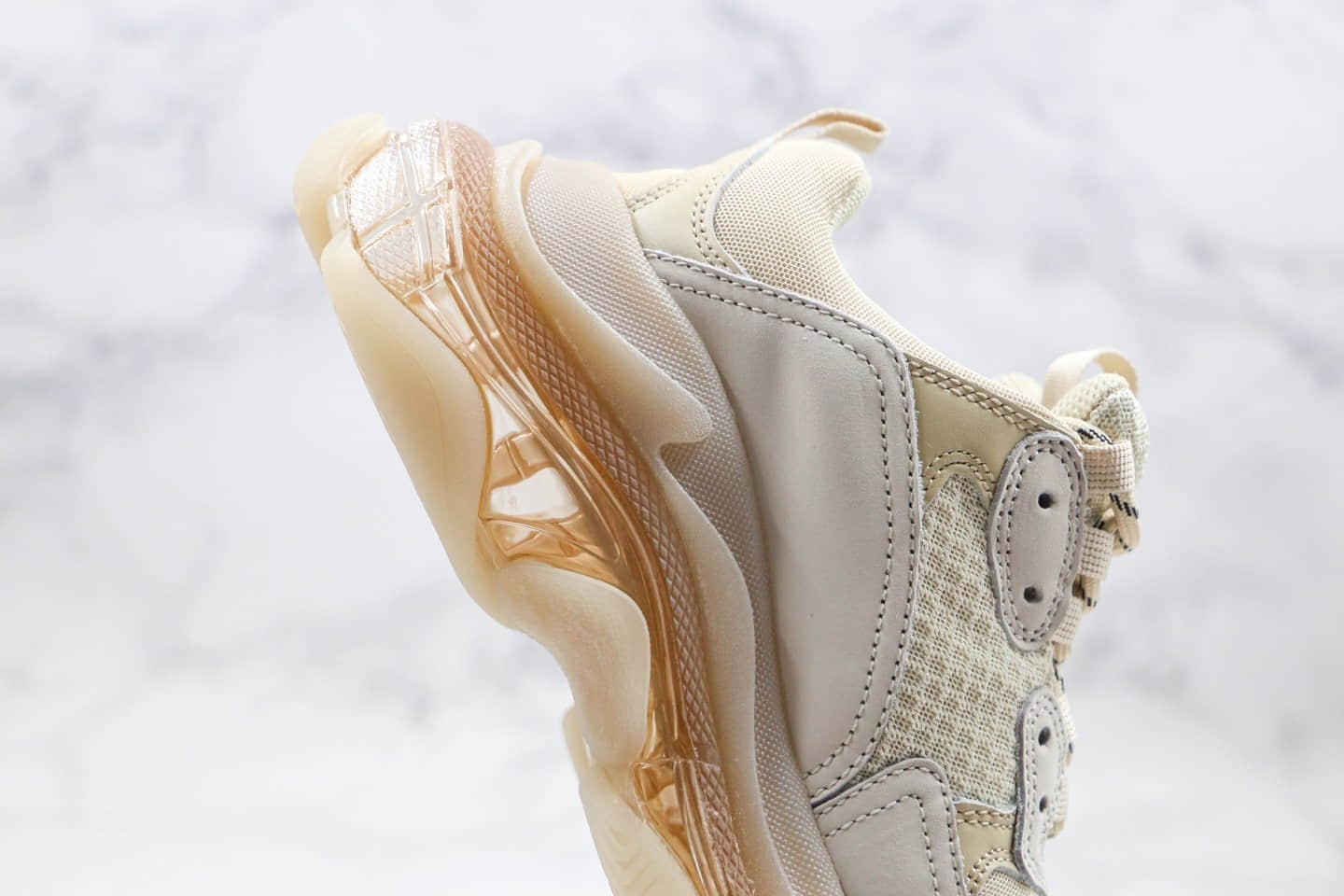 巴黎世家Balenciaga TriPle S纯原版本复古气垫老爹鞋香槟色原档案数据开发原盒原标