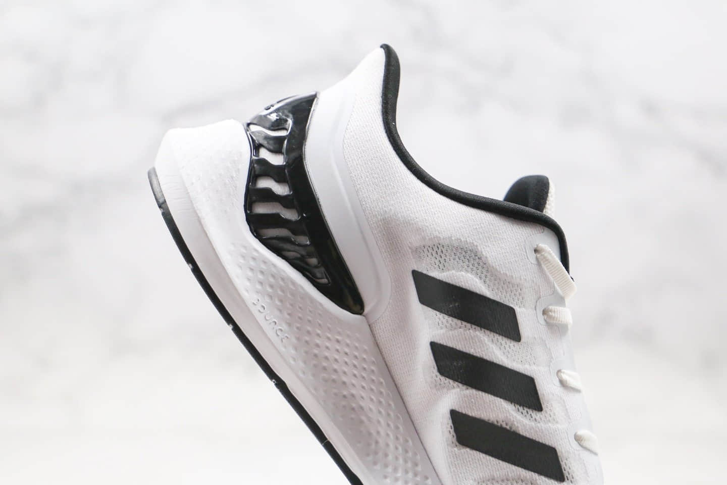 阿迪达斯Adidas Climacool纯原版本清风系列甲壳虫白黑色正确缓震科技原盒原标 货号：FW1221