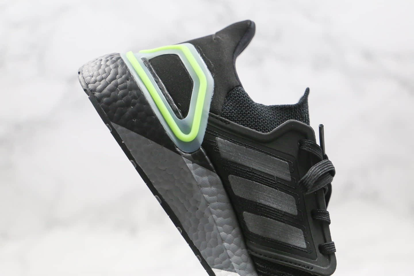 阿迪达斯Adidas Ultra Boost 20纯原版本爆米花跑鞋UB6.0黑绿色原档案数据开发真爆米花缓震大底 货号:FY3452