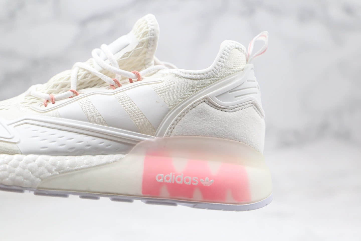 阿迪达斯Adidas Originals ZX 2K Boost纯原版本易烊千玺同款爆米花缓震跑鞋白粉色原档案数据开发 货号:FV8983