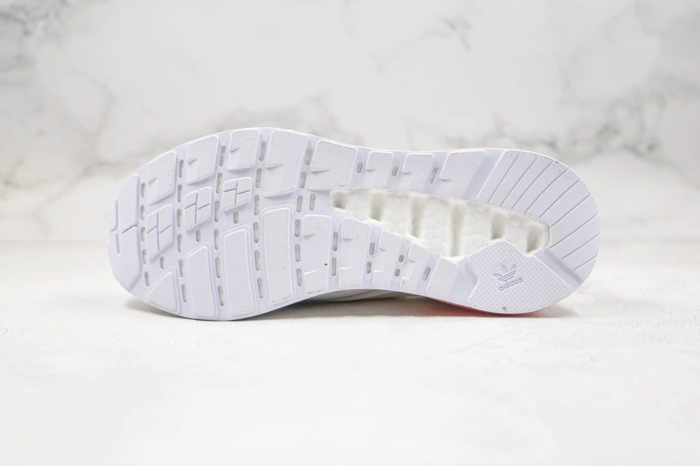 阿迪达斯Adidas Originals ZX 2K Boost纯原版本易烊千玺同款爆米花缓震跑鞋白粉色原档案数据开发 货号:FV8983