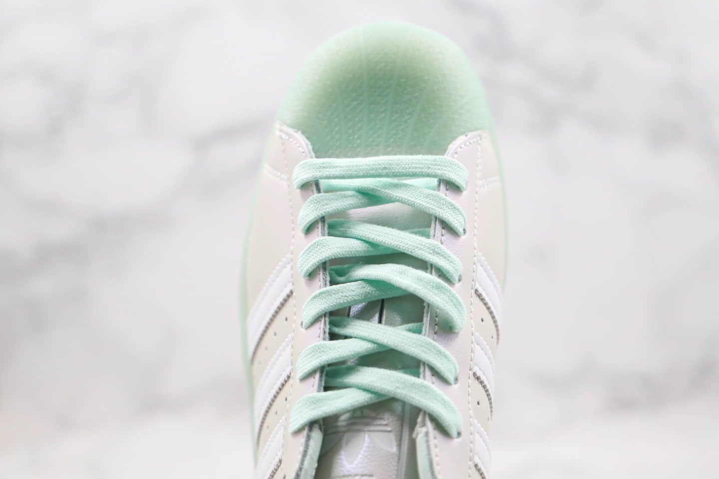 阿迪达斯adidas AD Originals SUPERSTAR W公司级版本贝壳头半拖糖果绿原数据开发原材打造 货号：FX2755