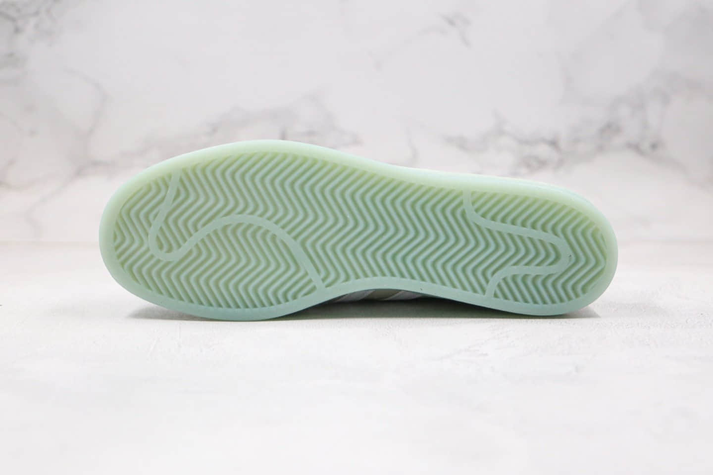 阿迪达斯adidas AD Originals SUPERSTAR W公司级版本贝壳头半拖糖果绿原数据开发原材打造 货号：FX2755