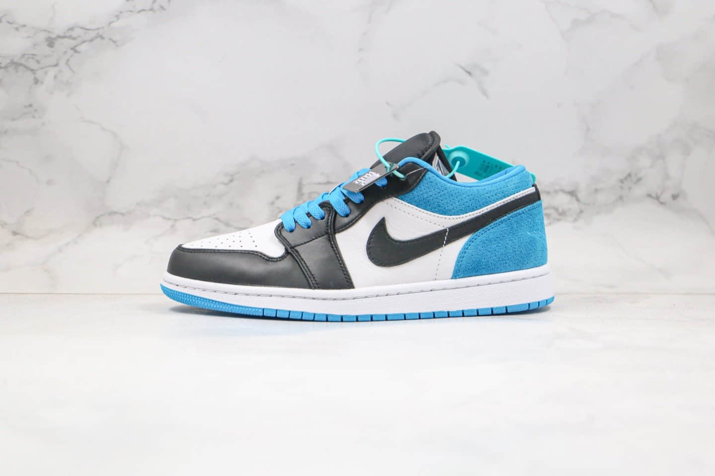 乔丹Air Jordan 1 Low “Laser Blue”纯原版本低帮AJ1激光蓝原鞋购回开模打版 货号：CK3022-004