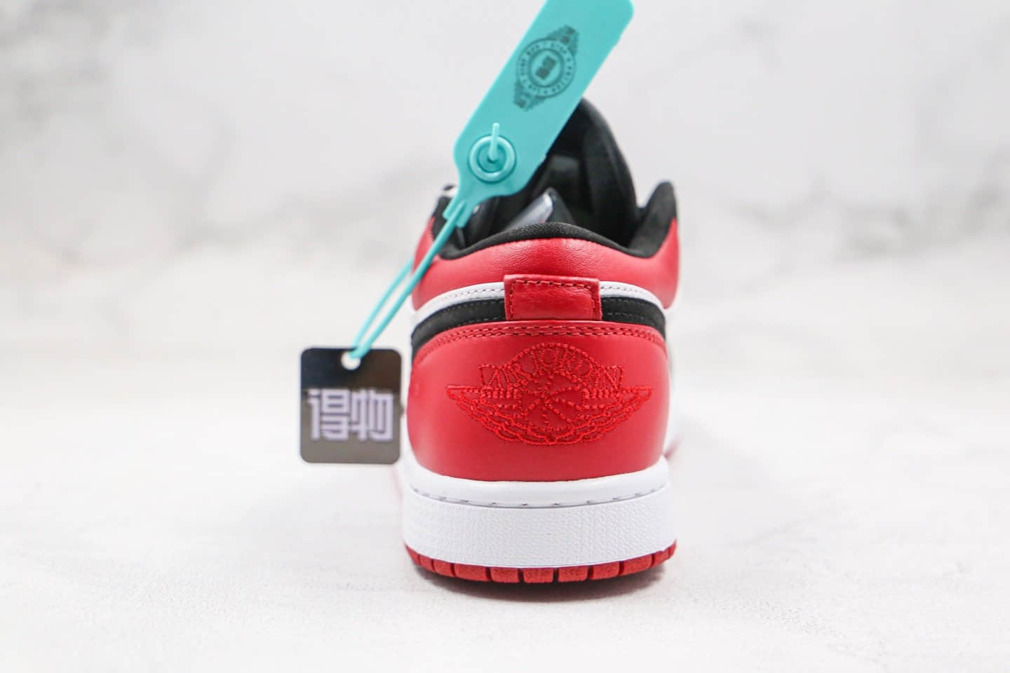 乔丹Air Jordan 1 Low纯原版本低帮AJ1黑红脚趾原鞋开模原厂皮料 货号：553558-116