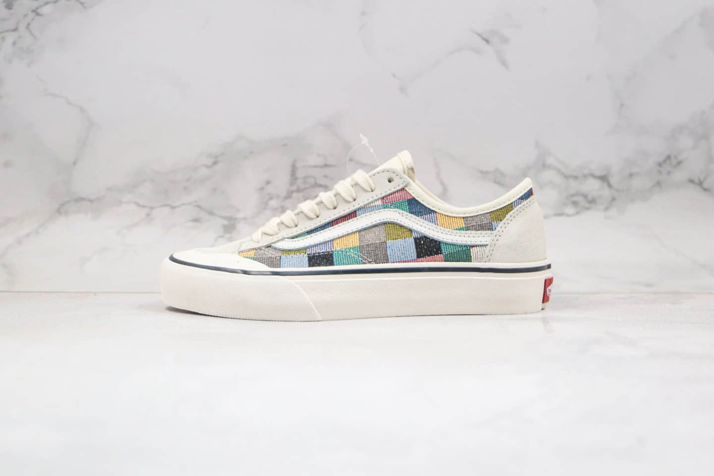 万斯VANS ulzzang supstorm联名款公司级版本低帮半月包头彩虹格子硫化板鞋原楦头纸板打造 型号:AS48