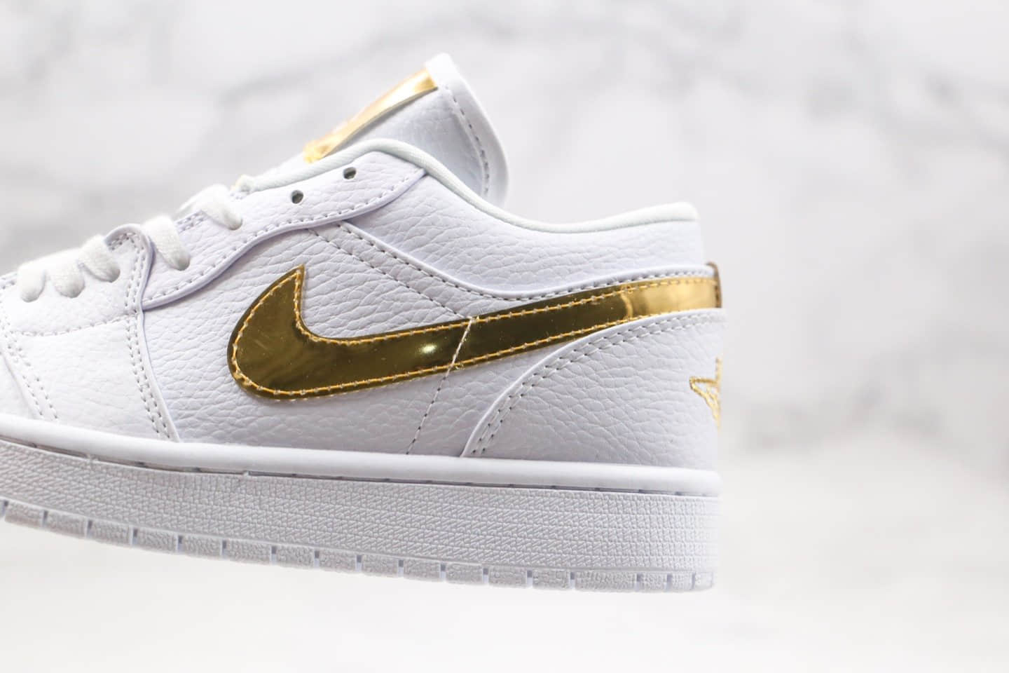 乔丹Air Jordan 1 Low纯原版本低帮AJ1白金配色内置气垫原楦头纸板打造 货号:CZ4776-100