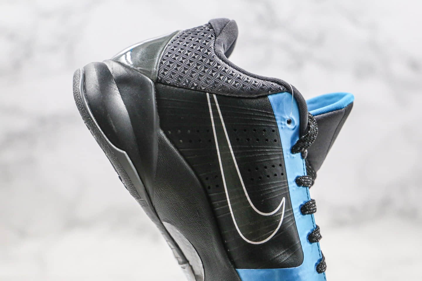 耐克Nike KOBE ZK5 PROTRO LAKERS纯原版本科比5代实战篮球鞋蝙蝠侠黑蓝色元年配色内置碳板气垫支持实战 货号:386429-001