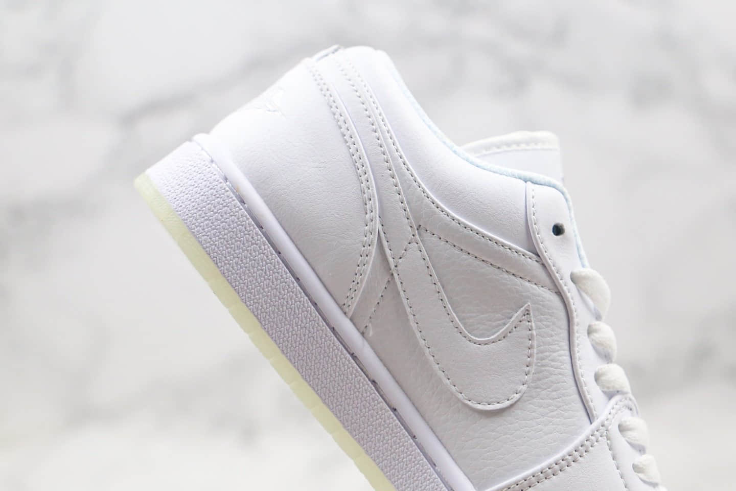 耐克Nike Air Jordan 1 Retro Low White（2004）纯原版本低帮AJ1白银夜光配色内置气垫原鞋开模打造 货号：309192-111