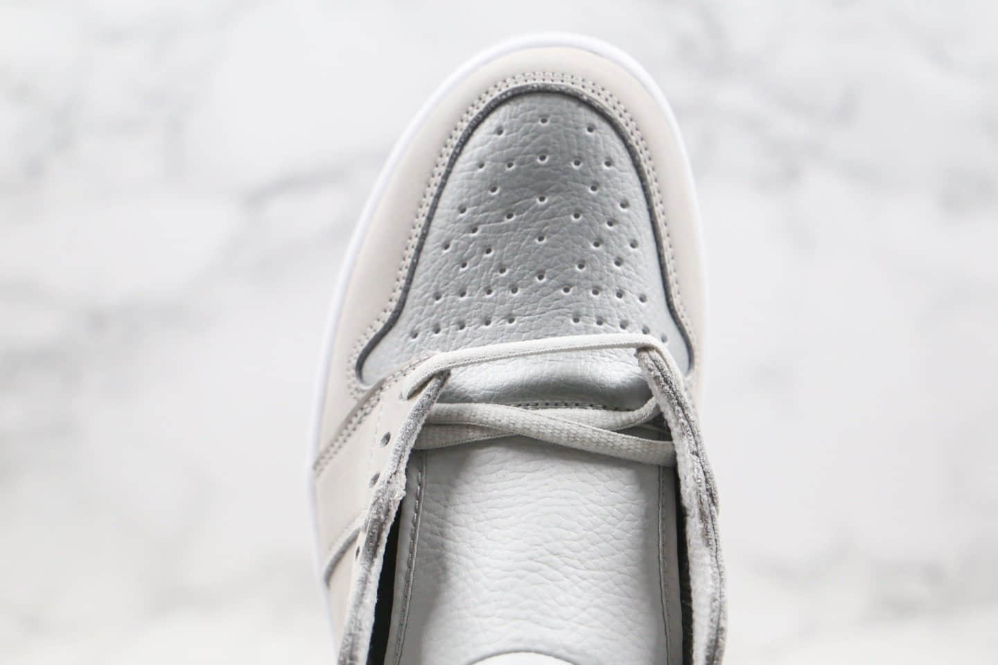 乔丹Air Jordan 1 High OG纯原版本高帮AJ1灰银麂皮配色正确后跟定型区别市面通货版本 货号:DC1788-029